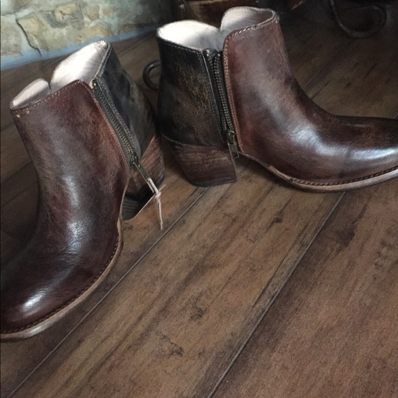 BED STU Yell Boots - Picture 5 of 8